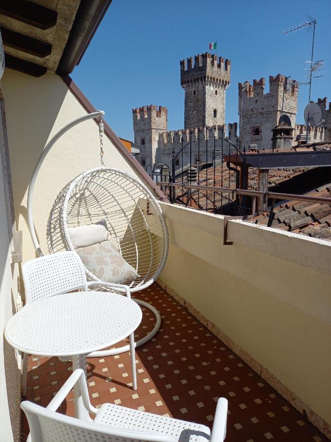 Villa Il Nido Della Civetta à Sirmione Extérieur photo