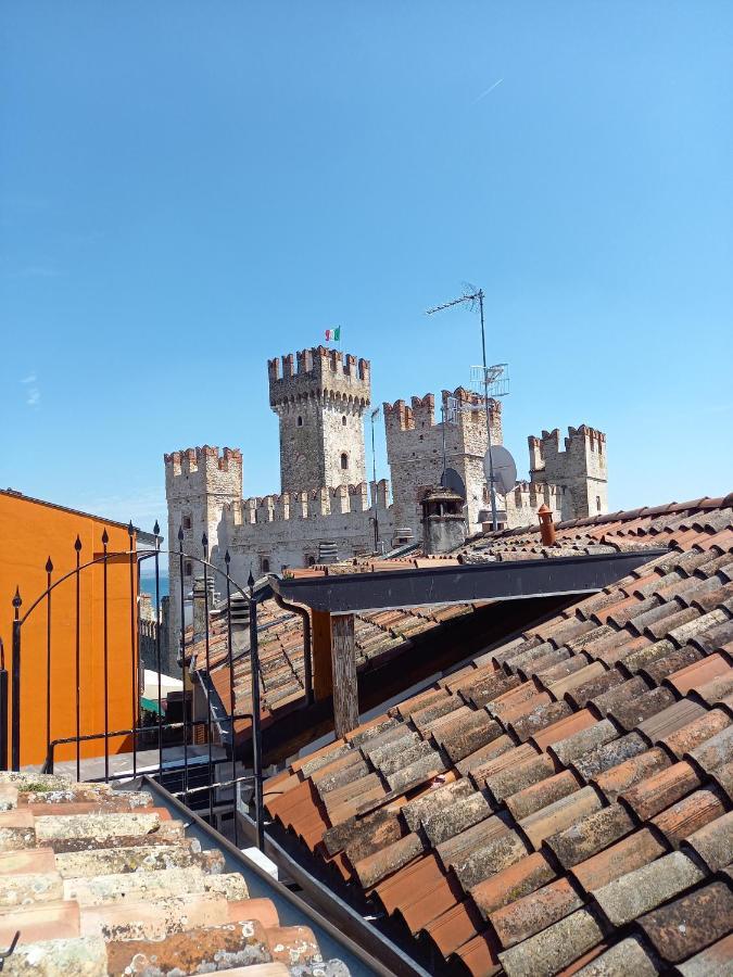 Villa Il Nido Della Civetta à Sirmione Extérieur photo